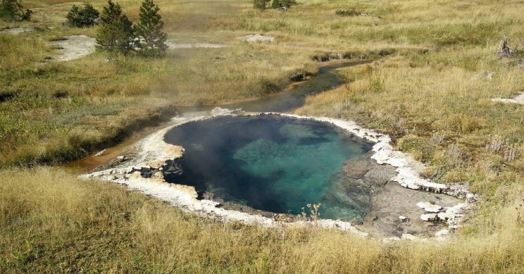 Yellowstone_Hot_Basin