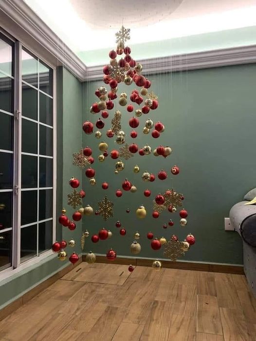 Christmas Tree Decos Sans Tree